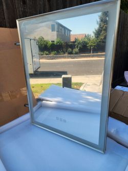 Queen Fun Medicine Cabinet Door mirror for Sale in Manteca