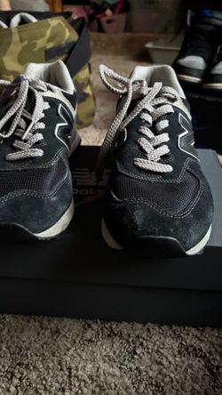 New balance 574s size 8