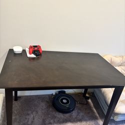 Table/Dining table