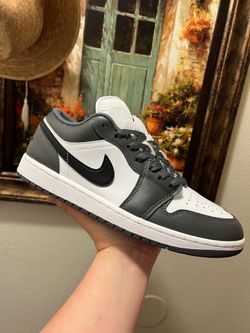 Jordan 1 Low Iron Grey sneakers