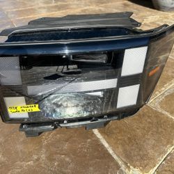 Used  and New Auto Parts For Sale 