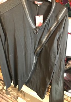 Long sleeves black shirt for men