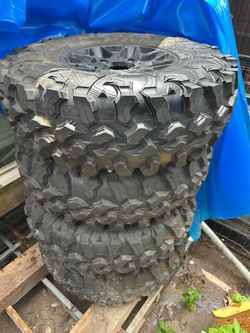Can-Am Maverick X3 Wheels & Tires – 30x10R14 – Like New