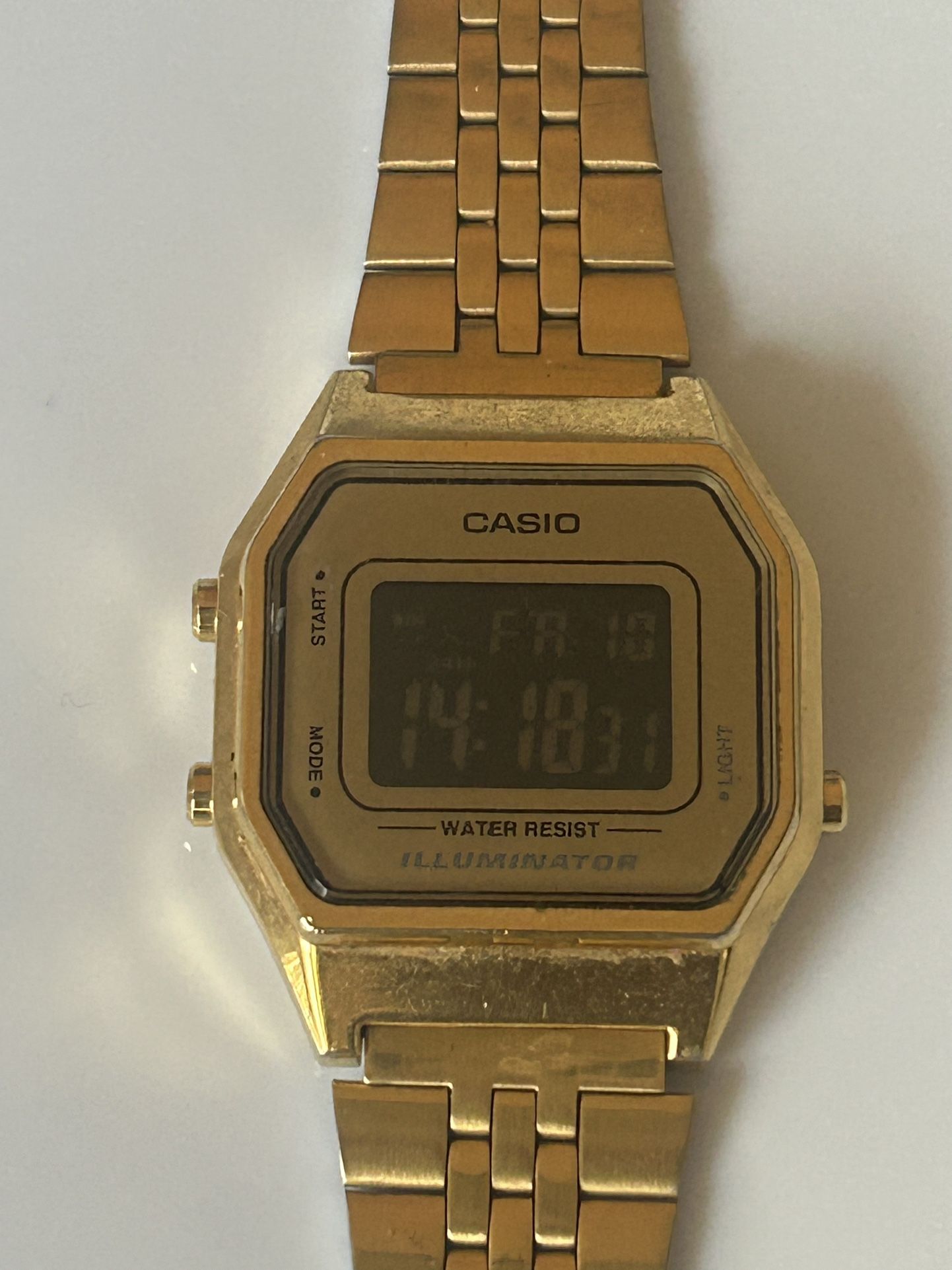 Vintage Ladies Casio Digital Watch