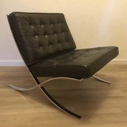 Vintage Barcelona style leather lounge chair