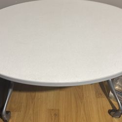 Rolling office table