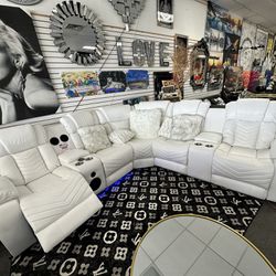 White 3 Pc Sectional 