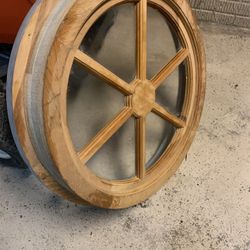 251/2” Wagon Wheel Window . All Wood Construction   