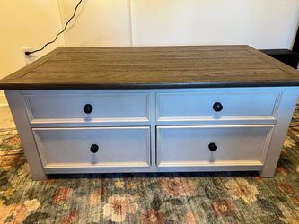 Farmhouse Coffee Table with 4 Drawers