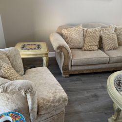 Living Room Set And Three Tables.