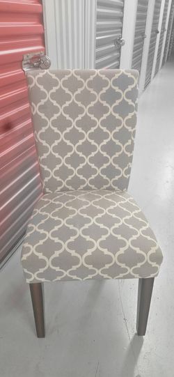 Wooden Leg Chair