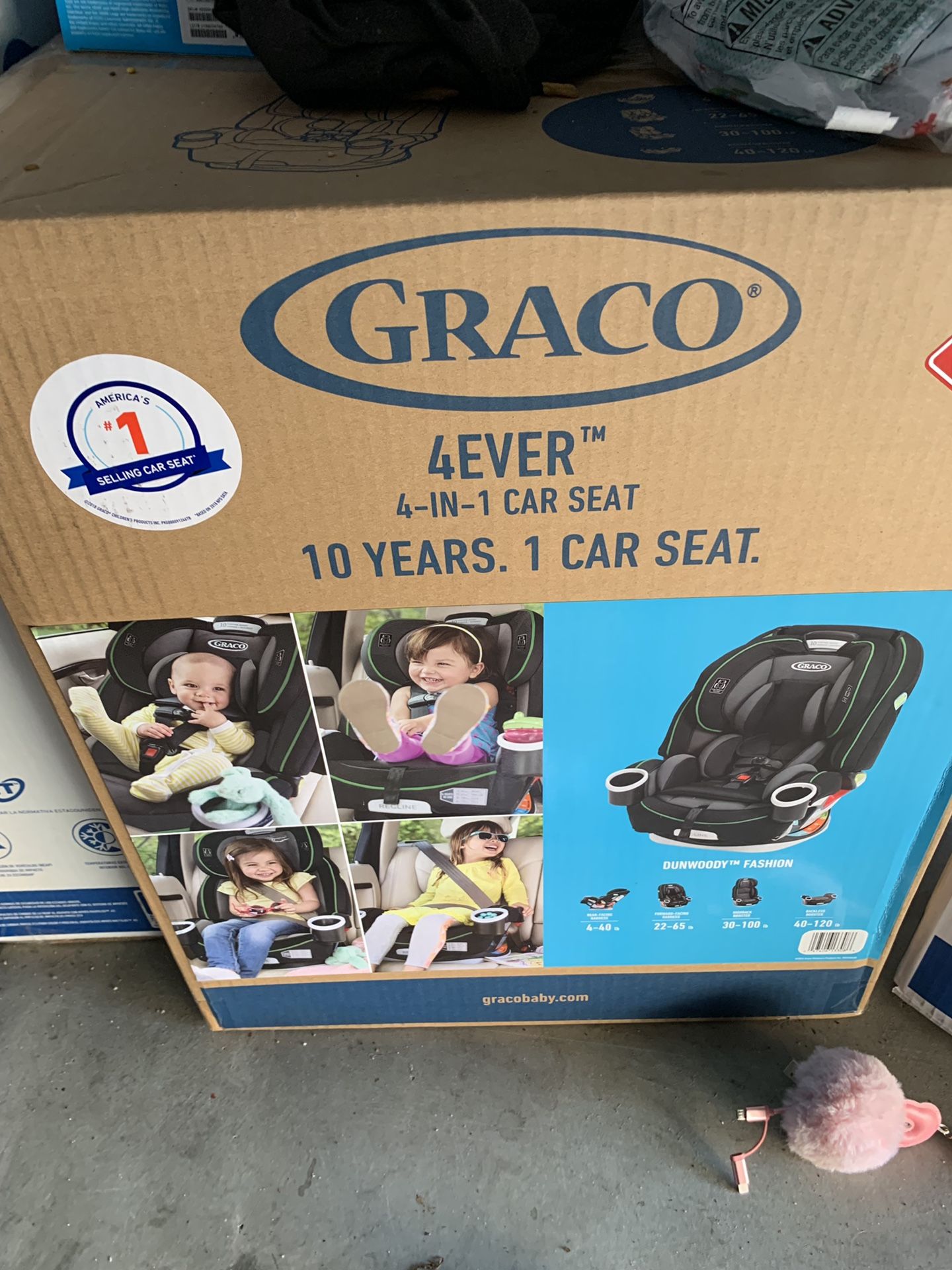 Graco 4 in 1 convertible Car Seat dun woody Brand new in box warranty