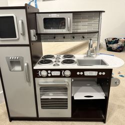 Kids Kitchen 