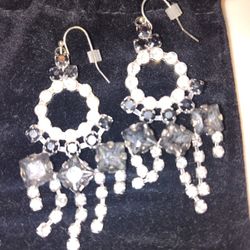 Lulu Frost Females Earrings 