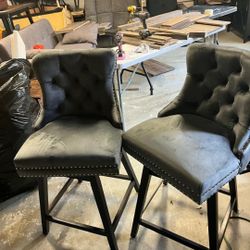 41.5 in. Gray High Back Wood with Button Tufted Decoration Bar Stool with Velvet Seat (Set of 2)
