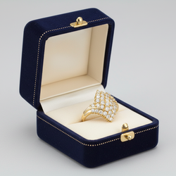 14K Yellow Gold Diamond Women's Ring - 0.80ct