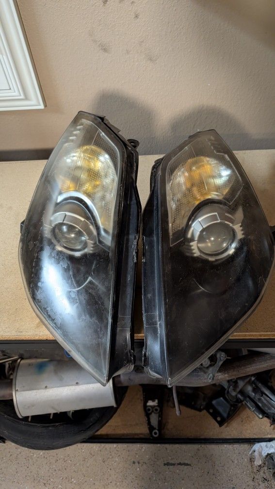 350z 2008 OEM Headlights