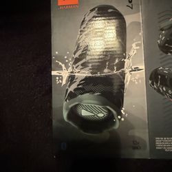 Camo JBL Flip7 Speaker