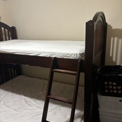 Woden Full/twin Bulk Bed with Mattress