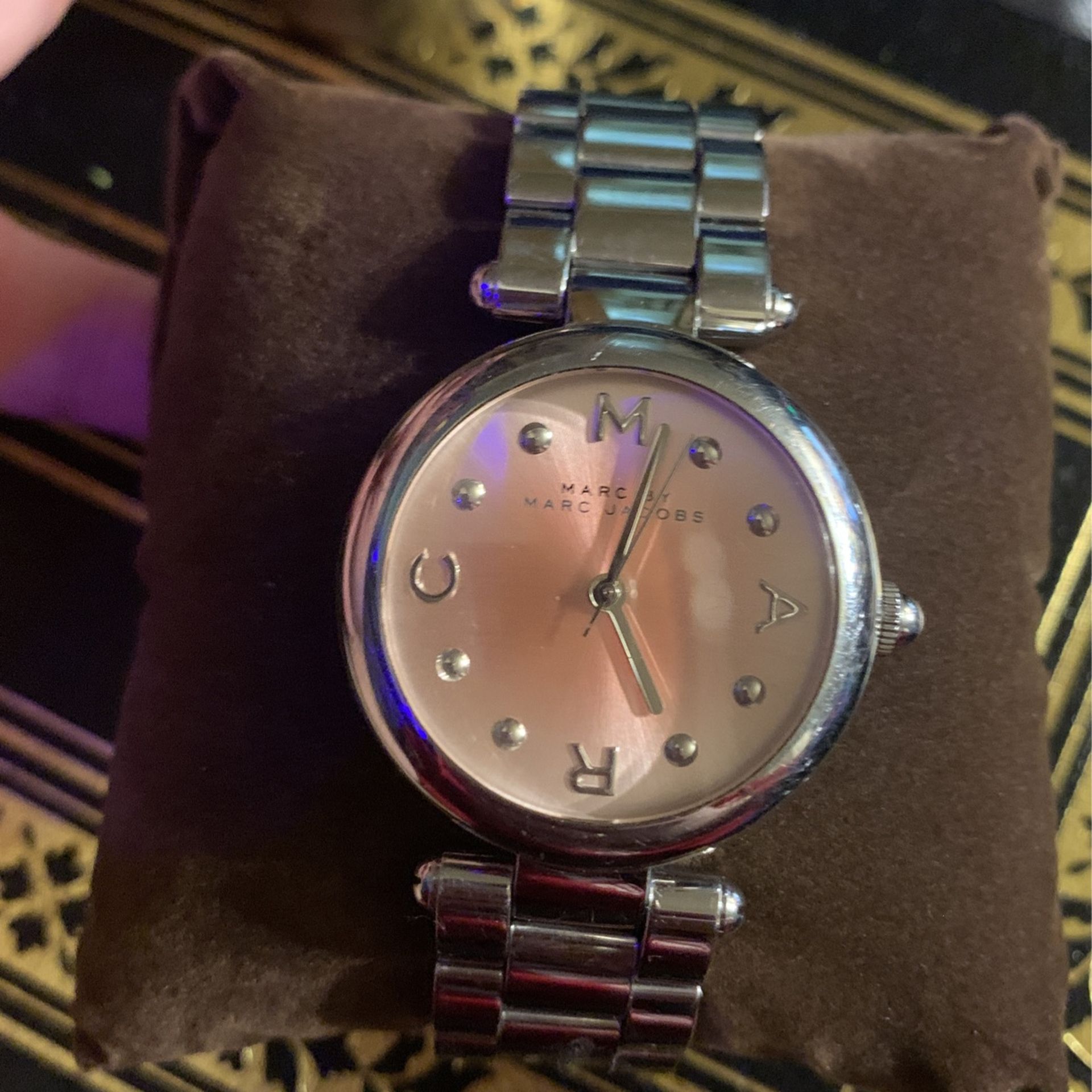 Marc JACOBS stainless Steel Pink Face Watch for Sale in Bogota NJ OfferUp