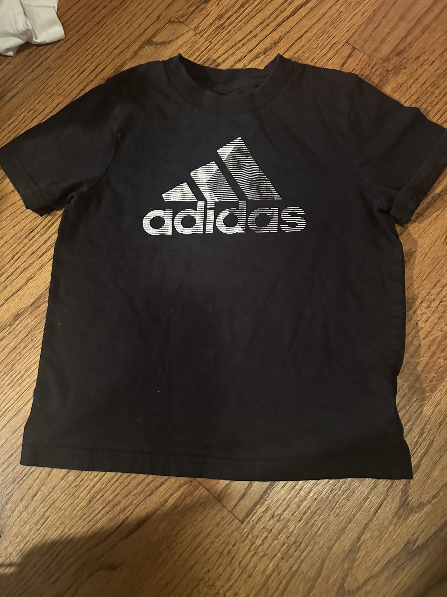 Boys 7 T-shirt Adidas