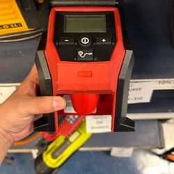 milwaukee air compressor 