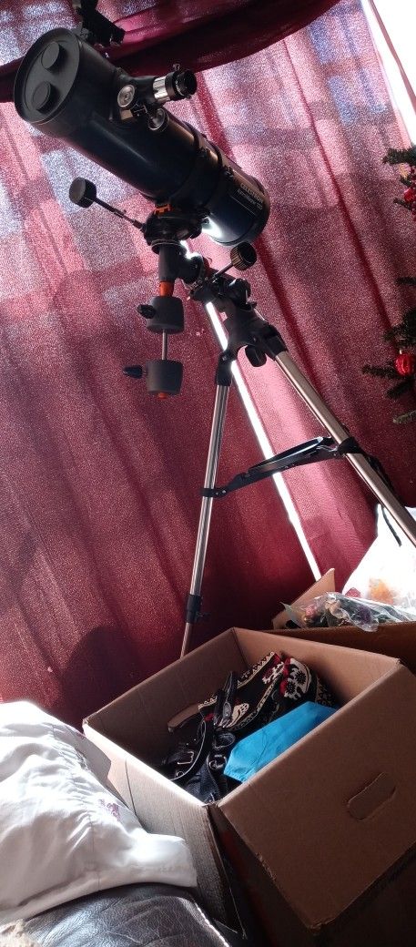 Telescope Like New 250$$$$
