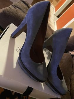 Brand New Pumps ELIZBTH N JAMES Unisex