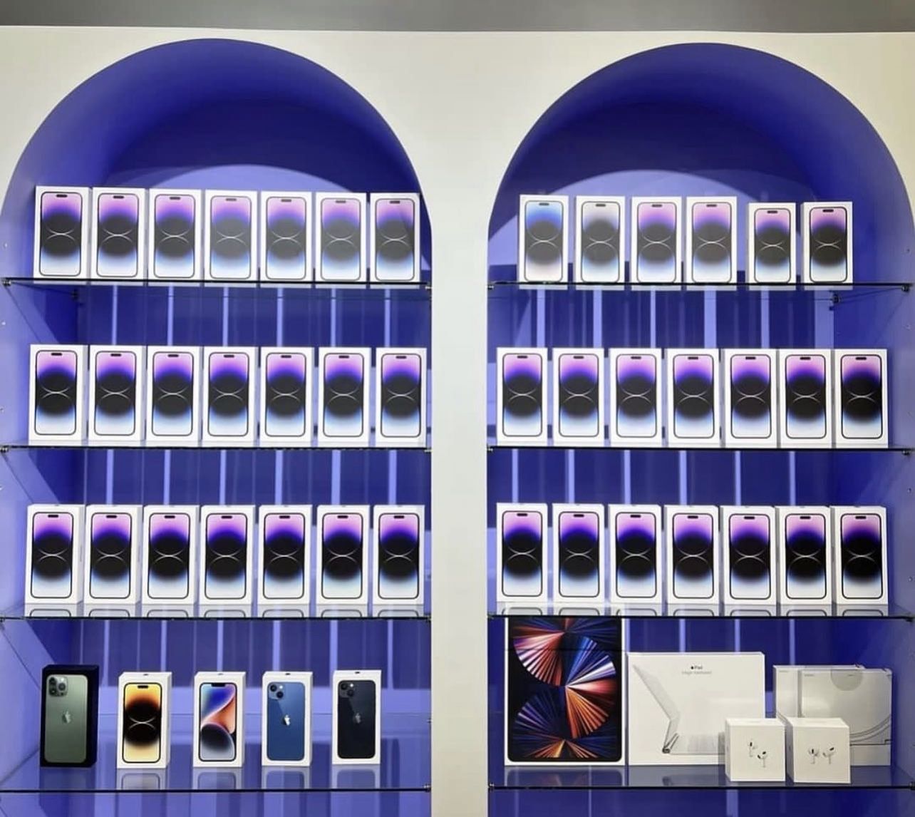 Factory Unlocked iPhone 14 Pro Max Clean IMEI for Sale in Miami, FL 