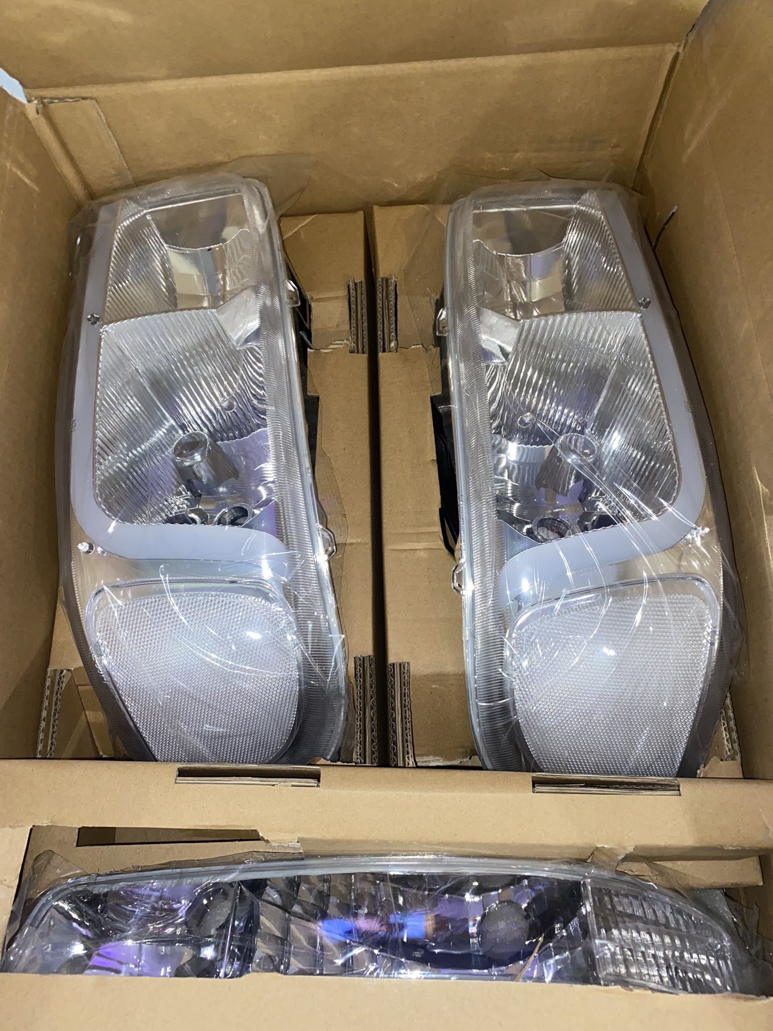 GMC Sierra Headlights