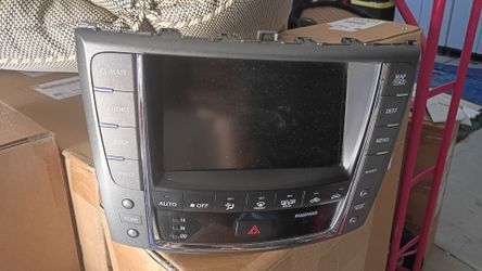 Lesux  is250 radio