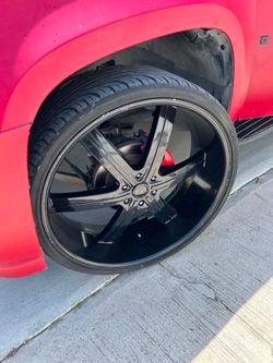 28" wheels with almost new tires