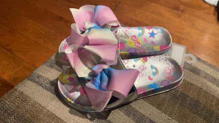 JoJo Siwa Girl Sandals Size 2