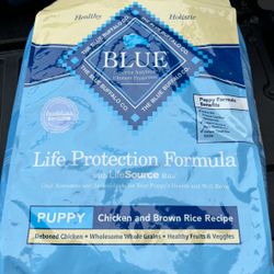 34 Lbs Blue Buffalo Life Protection Formula Natural Puppy Dry Dog Food, Chicken and Brown Rice 34-lb