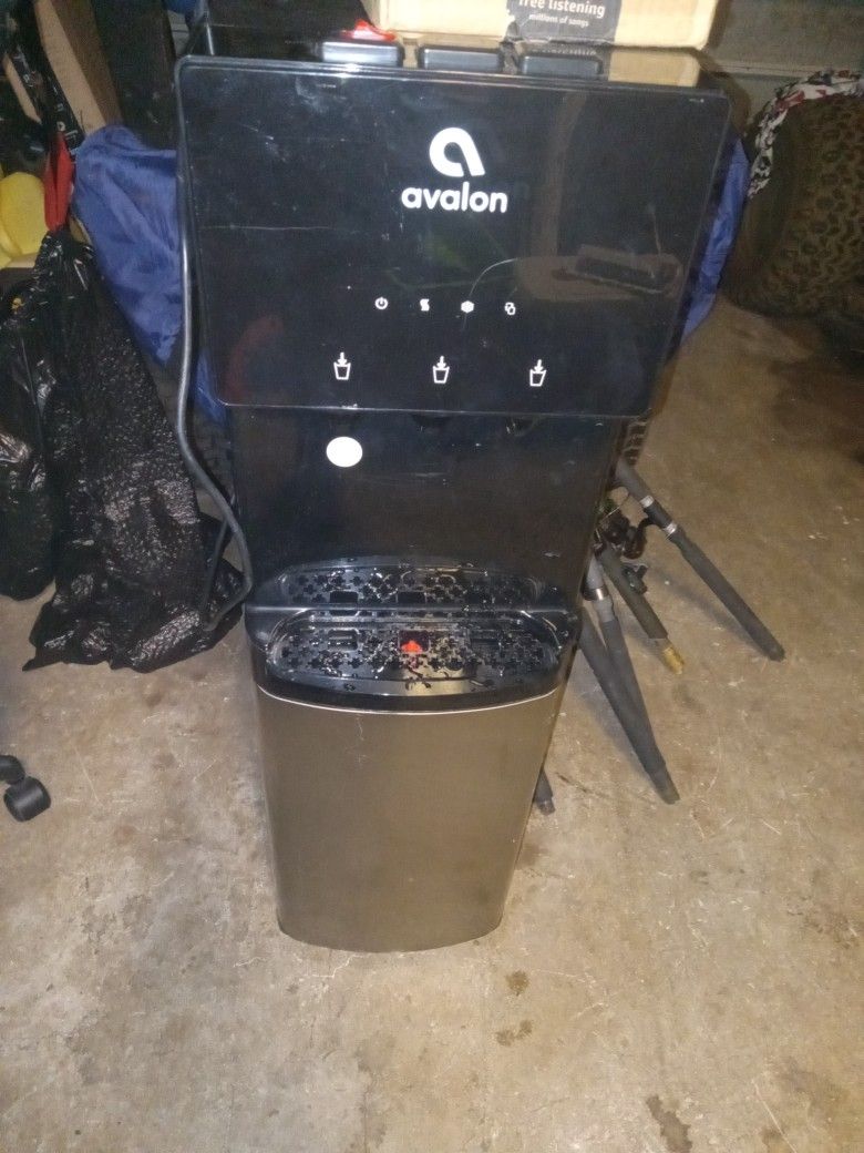 Avalon Water Cooler With Nightlight