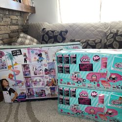 LOL Surprise! 2-in-1 Glamper Fashion Camper with 55+ Surprises