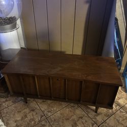 MCM Lane Cedar Sweetheart Chest 