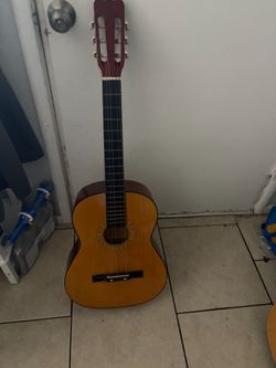 Kimas classical acoustic guitar