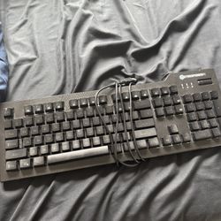 Cyber power Keyboard 