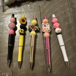 Beaded Pens And Keychains 