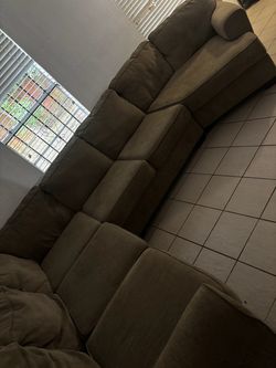 Couches (free)