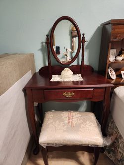 Cherry Wood Vanity Table with Mirror and Stool