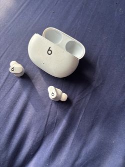 Beats Studio buds