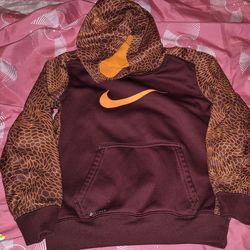 Boys size 6 Nike hoodie