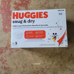 Huggies Snug & Dry Size 5