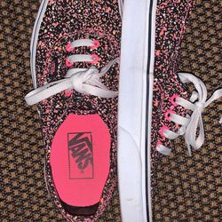 Splattered/Splattered Print Vans