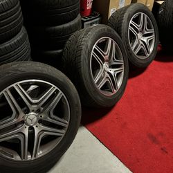 Mercedes Benz G63 AMG 20” OEM Wheels With New Tires