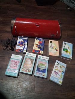 Cricut Cake Machine with 8 Cartridges