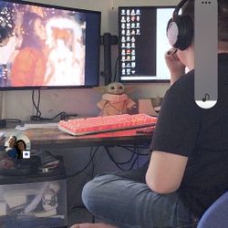 Two 27" Curved Monitors, Monitor Arm.