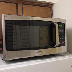 Toshiba Microwave